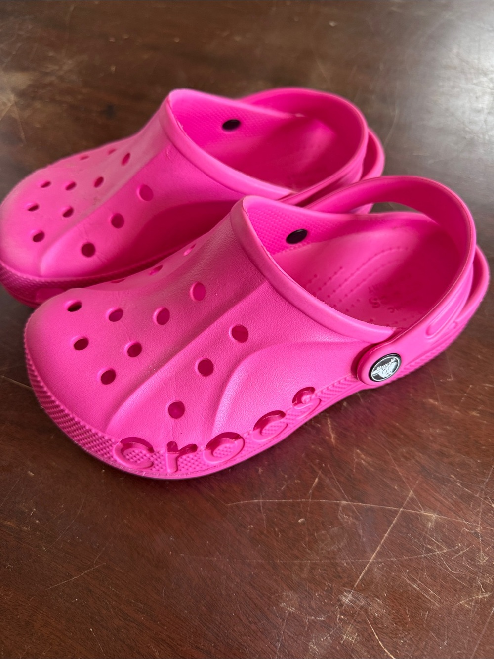 CROCS Kids Classic Clog in Hot Pink size 2